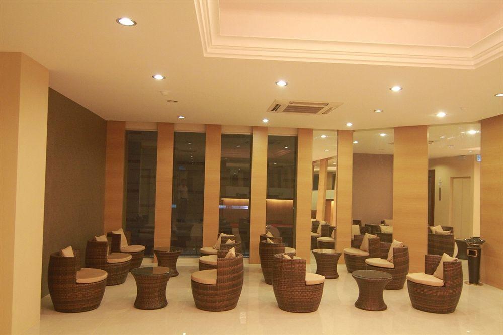 Hotel The Marque
