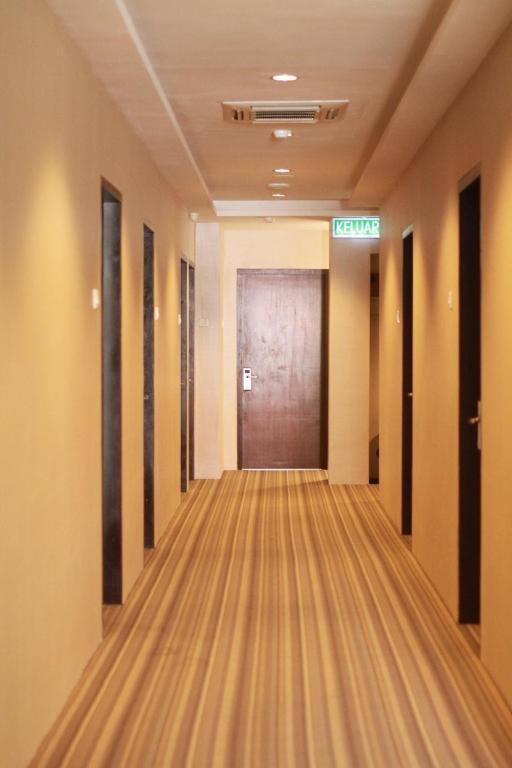 The Marque 3*